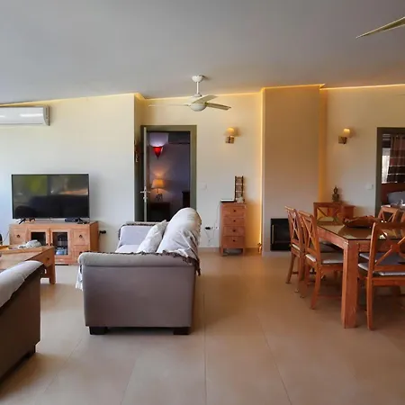 Casa Bartho Altea